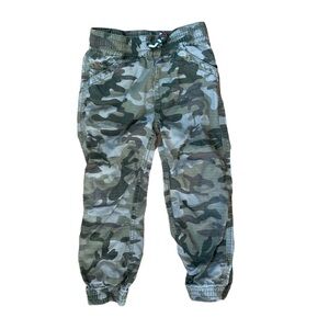Hanna Anderson Boys Jogger Pants with elastic waist Green Camo Print size 100